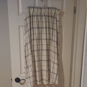 Penningtons Cream and Black A-Line Skirt